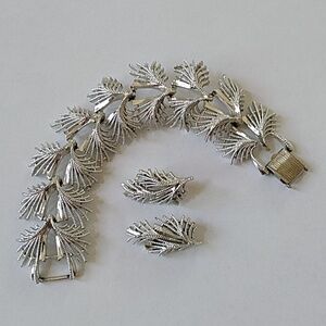 Vintage Coro Pegasus Silver Tone Bracelet and Clip On Earrings